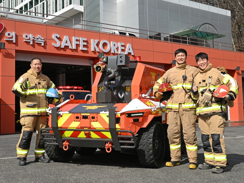 "사선(死線) 너머로 대신 진격합니다"... 현대차 '피지컬 AI'가 증명한 기술의 인류애